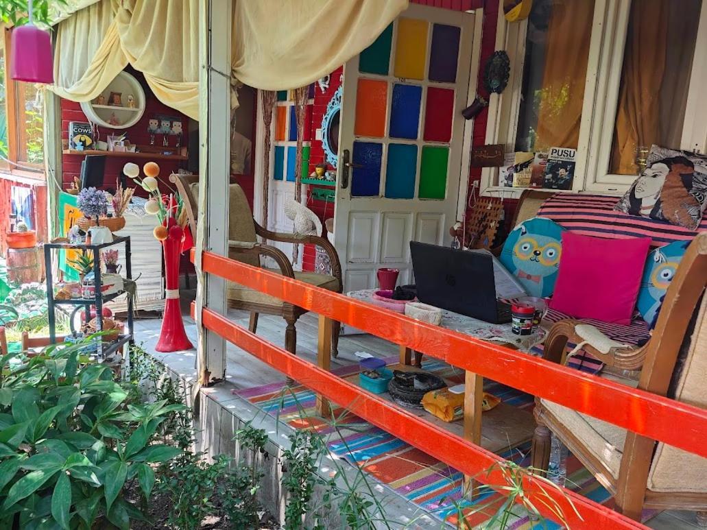 Tuana Garden Bed & Breakfast