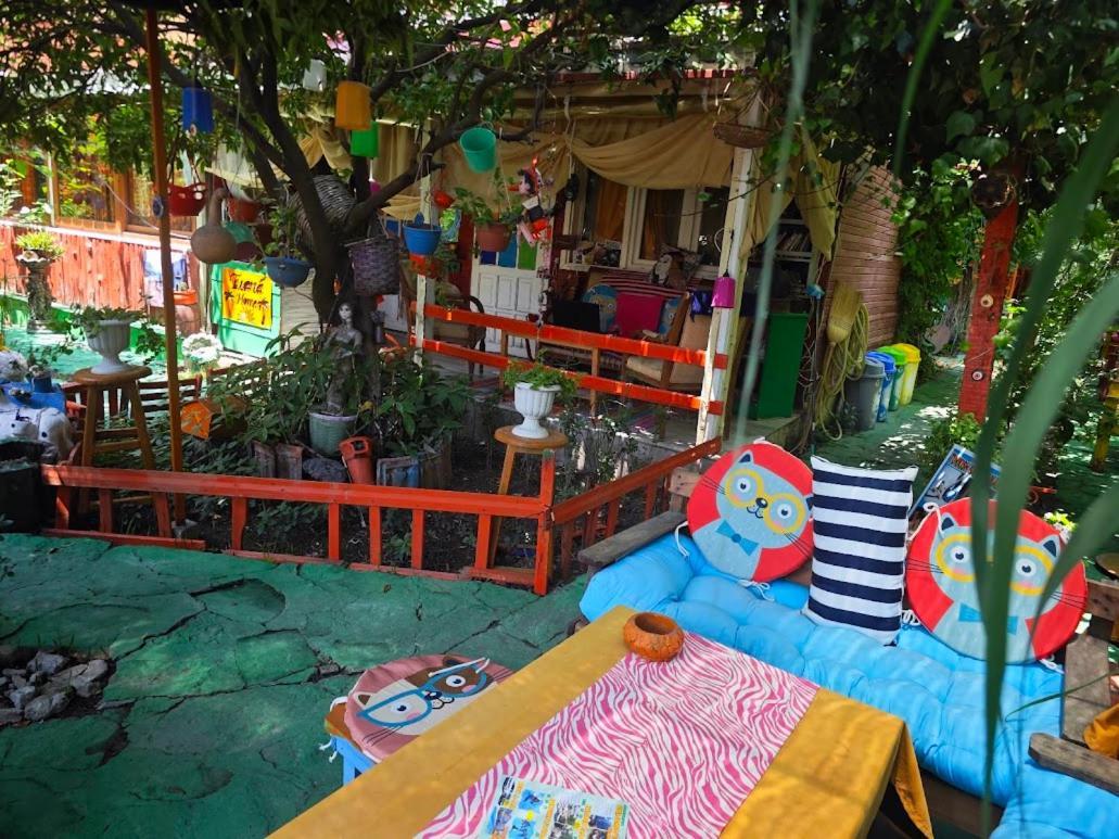 Bed & Breakfast Tuana Garden Side